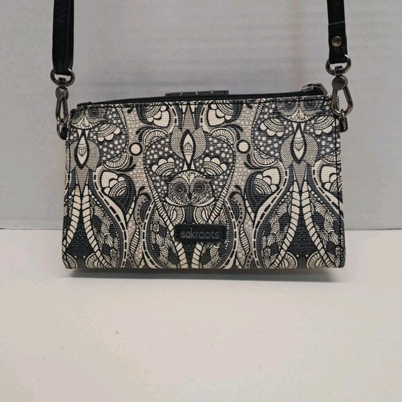 Sakroots Handbags - Sakroots Owl Printed Black/Ivory Adjustable Strap Crossbody Wallet/Purse